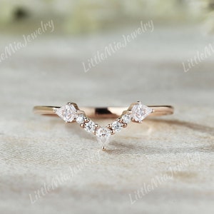 Fede nuziale curva in stile Art Déco con moissanite, fede nuziale in oro rosa con moissanite, anelli di promessa personalizzati abbinati, regalo di anniversario per lei