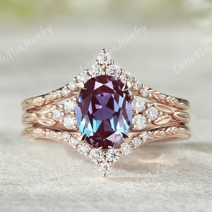 Unique Oval Cut Alexandrite Engagement Ring Set Solid Gold Nature Inspired Leaf Moissanite Ring Enhancer Alexandrite Ring Set Bridal Set