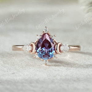 Moon Design Alexandrite Engagement Ring Rose Gold Moissanite Cluster Wedding Ring Pear Shape Alexandrite Gold Rings Anniversary Gift For Her