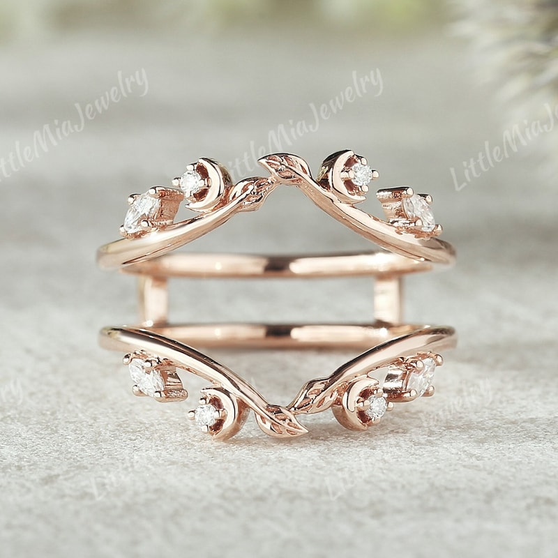 Unique Wedding Bands Women - Etsy