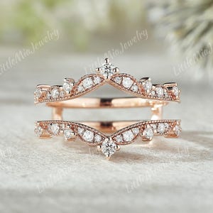 Vintage Moissanite Double Curved Wedding Band Solid Gold Miligrain Enhancer Ring Stacking Matching Wedding Ring Anniversary Rings for Women