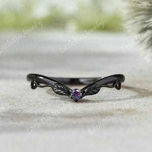 14K Black Gold Ring Gothic Alexandrite Wedding Band Black Gold Natural Inspire Leaf Alexandrite Wedding Ring Gothic Stacking Rings For Women