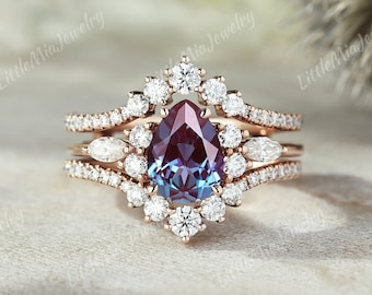 Unique Pear Cut Alexandrite Engagement Ring Set Rose Gold Moissanite Ring Enhancer Alexandrite Wedding Ring Promise Bridal Rings For Women