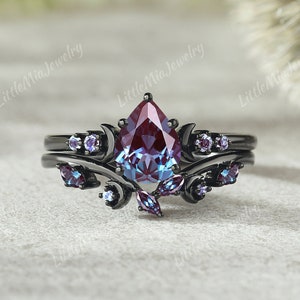 14K Black Gold Alexandrite Engagement Ring Set Black Gold Moon Alexandrite Wedding Ring Set Alexandrite Wedding Band Gothic Ring Bridal Set