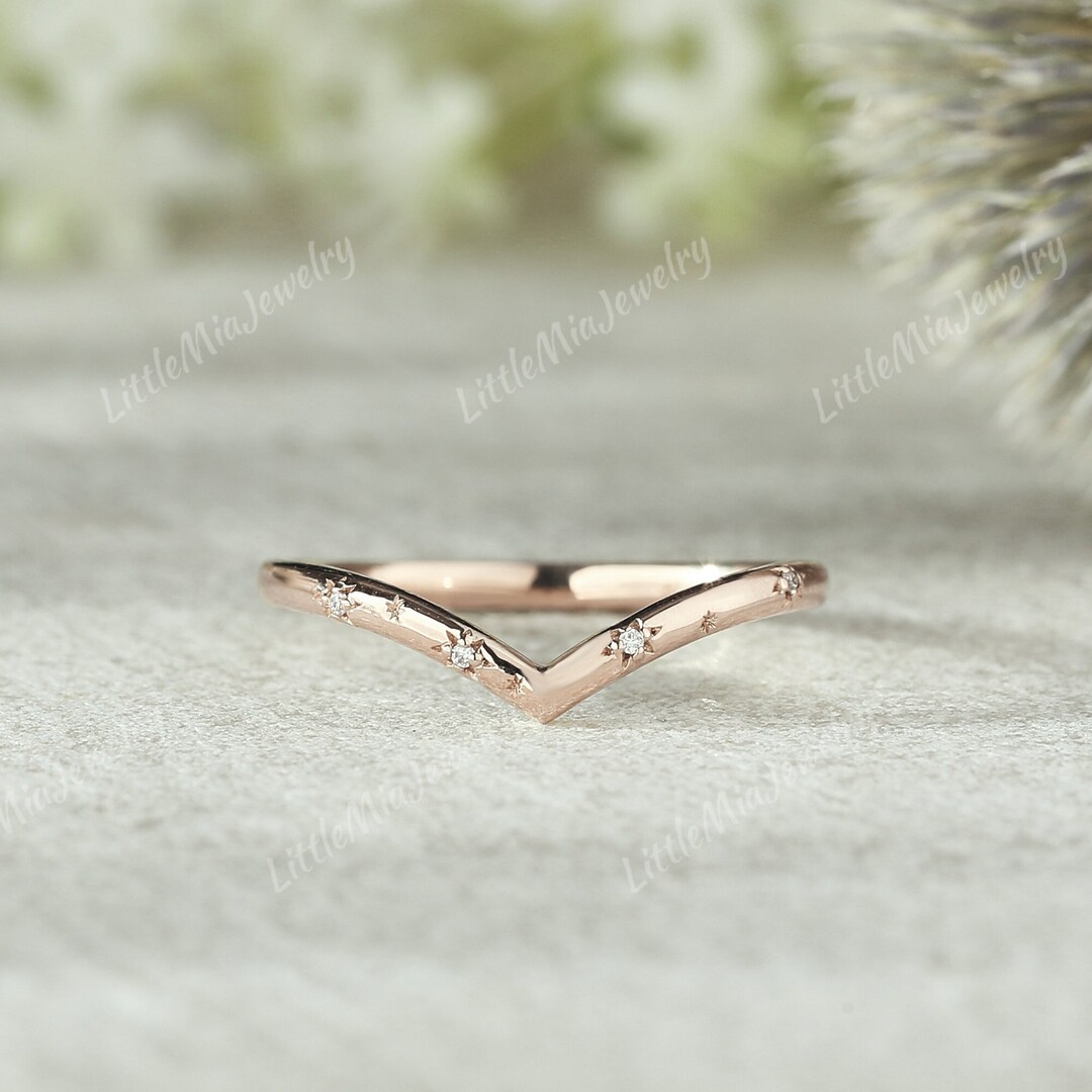 Moissanite Curved Wedding Band Rose Gold Art Deco Star Design ...