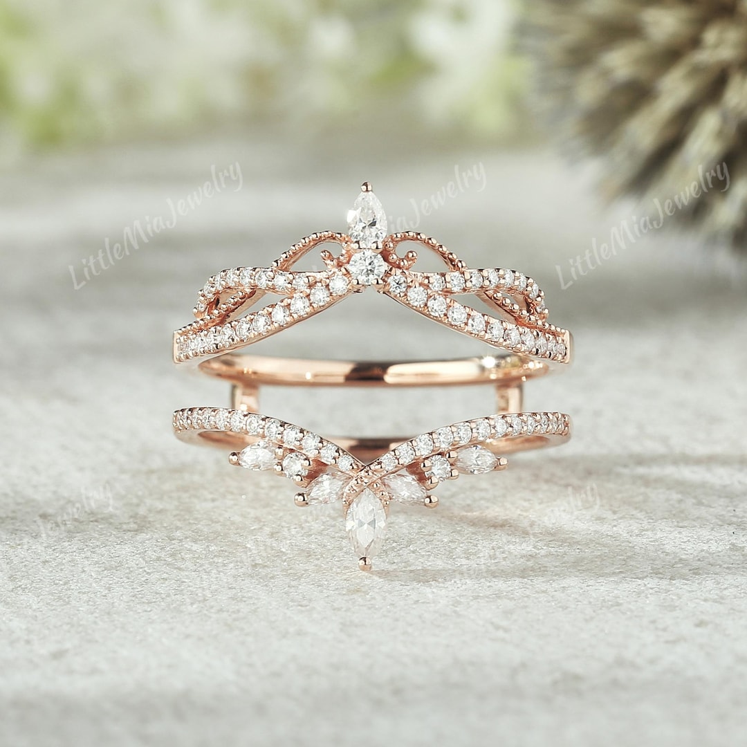 Art Deco Moissanite Curved Weeding Band Solid Gold Unique Double ...