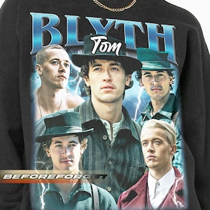 Limited Tom Blyth Vintage Sweatshirt, Gift For Woman and Man Unisex Sweatshirt