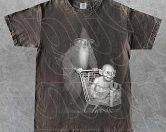 Camiseta meme divertida de Gandalf y Gollum, camiseta de paseo nocturno de Gandalf y Gollum, camiseta con meme, humor de fantasía épica, regalo para fans de la Tierra Media FD