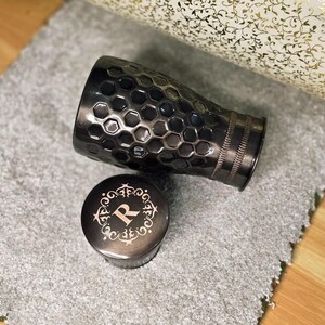 Jarra de cobre grabada, jarra de agua de 940 ml para mesita de noche, regalo personalizado imagen 6