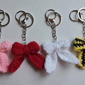 Crochet Bow Keychain: Stainless Steel Clip