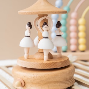 Caja de música de madera grabada personalizada / regalo de nacimiento / regalo de San Valentín / regalo de cumpleaños / decoración de la habitación