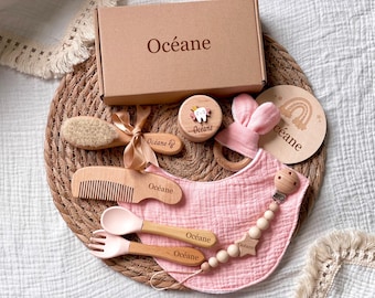 Baby gift box for girl or boy / Perfect gift for newborn / Personalized baby gift / Baby shower gift / Unique birth gift