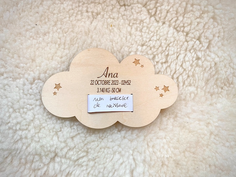 Engraved wooden cloud plaque / Birth souvenir bracelet / birth gift / baby souvenir box image 3