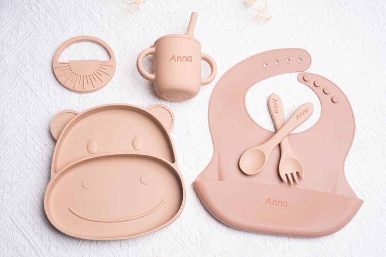 Set repas assiette et couverts pour enfant personnalisé / cadeau de baptêmes / cadeau de naissance / assiette silicone en hippopotame bébé image 5