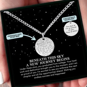 Cadeau de remise des diplômes universitaires pour fils, collier carte des étoiles personnalisé, cadeau d'études supérieures de la promotion 2025, bijoux de maîtrise, cadeau de remise des diplômes de doctorat