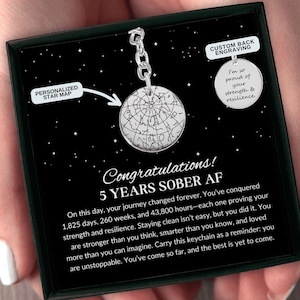 Cadeau personnalisé d'anniversaire de sobriété, cadeau de 5 ans de sobriété, porte-clé personnalisé carte des étoiles, cadeau de récupération d'une dépendance pour lui ou elle, cadeau d'étape importante