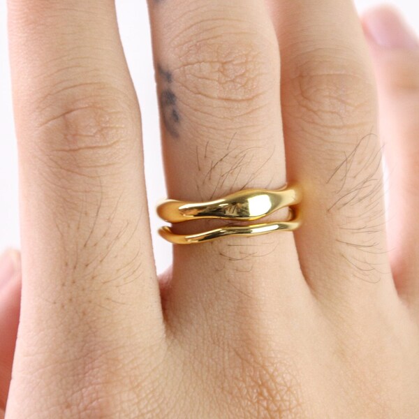 Non-tarnish Gold Ring Set - 18k Gold Filled Wave Rings Set of 2 - Irregular Shape Stacking Rings - Stainless Steel Gold Filled Band Set