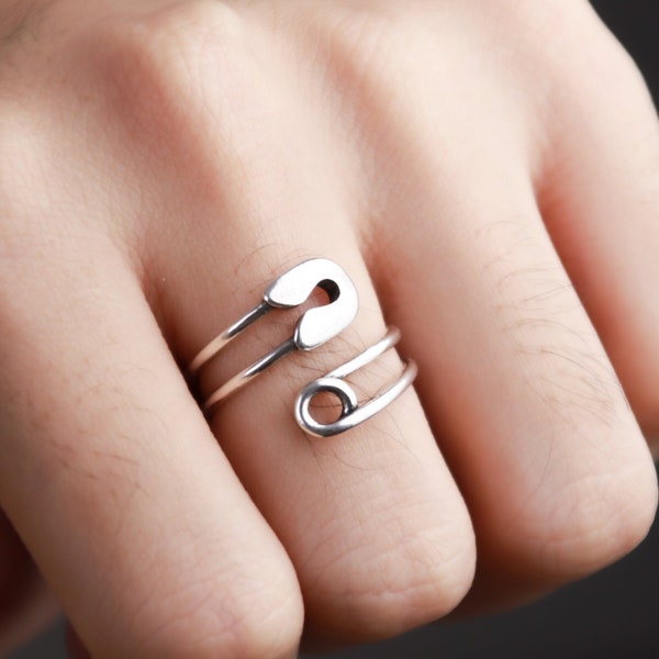 Silver Safety Pin Wrap Ring, Mothers Day Gift For Her, Unique Paperclip Ring, Thumb Open Adjustable, Rings for Women, Rings for men