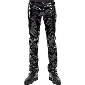 Shiny patent leather pants 2025