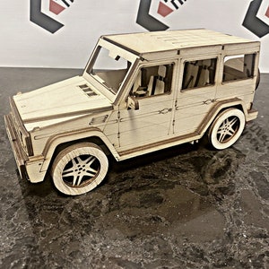 Laserskuren Mercedes G-klass 3D-trämodell CDR DXF SVG Ai PDF-filer