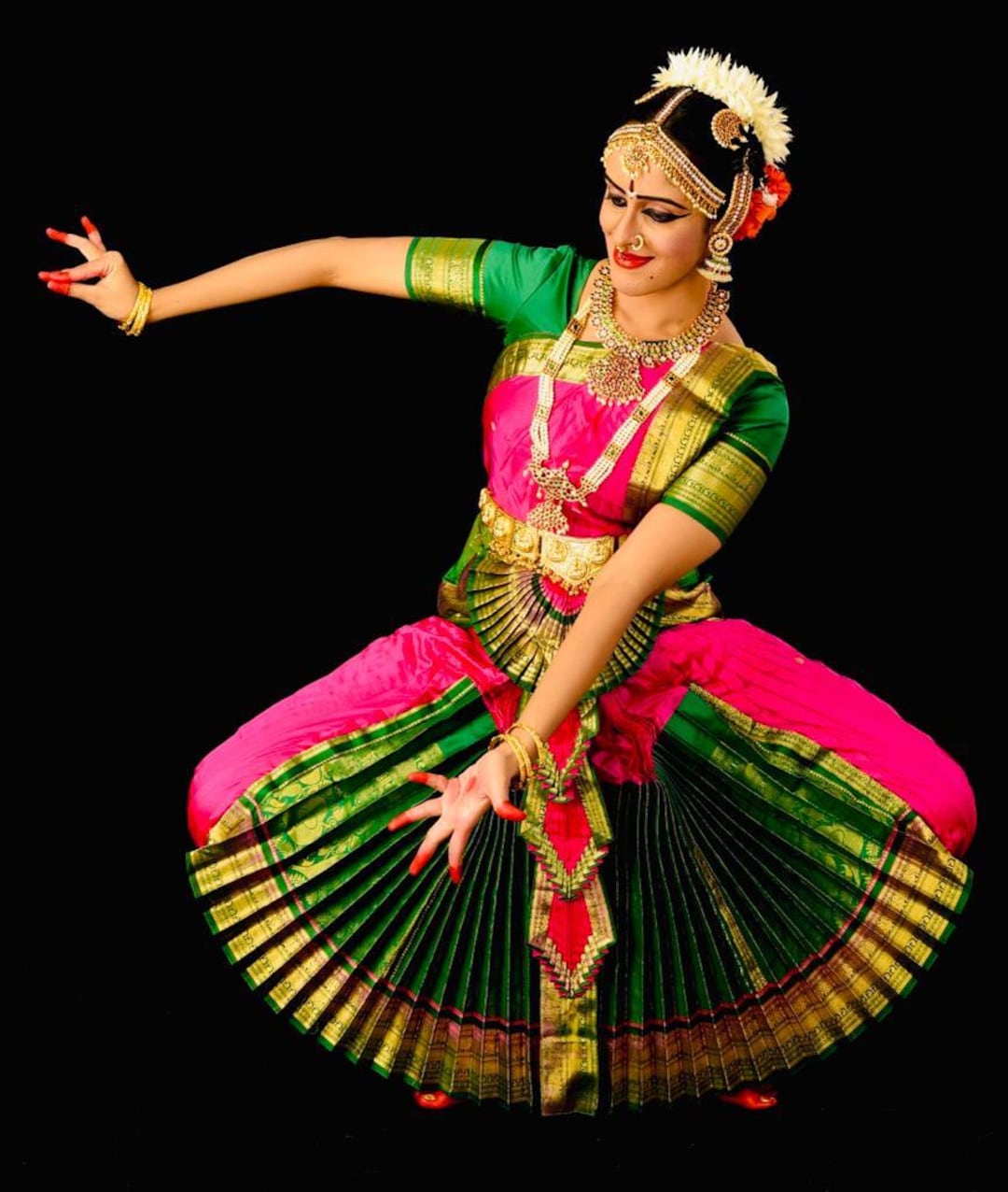 Pink And Green Colour Bharatnatyam Dance Dress Costume Pink And Green Colour Bharatnatyam Dance Dress Costume