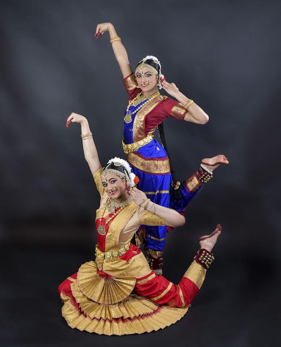 green emerald velvet dress Buy Bharatanatym Dance Dress For Girls Online main image 1