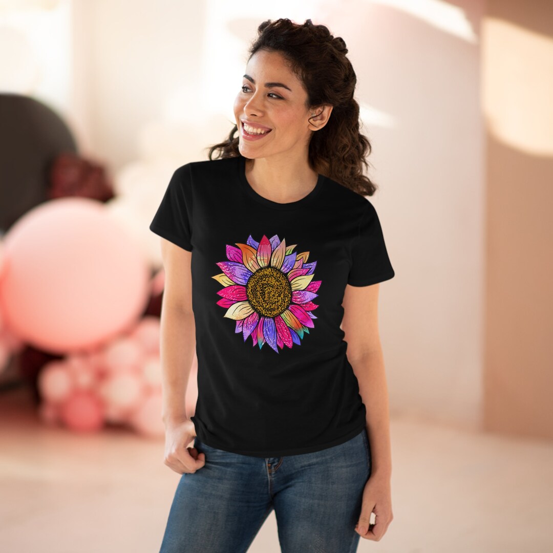 Sunflower T-shirt/colourful Sunflower Tee/flower Tee/summer