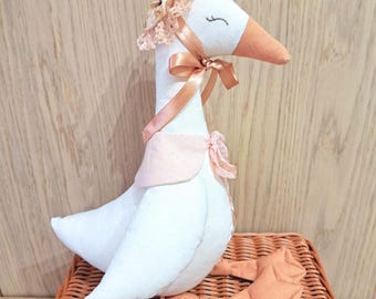 Handmade Goose Soft Toy, Eco-friendly Baby & Toddler Toys, Baby Gift, Girl Baby Shower, Birth Gift, Nursery Decor, Stuffed Animal, Linen Toy