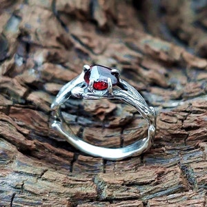 Silver branch ring With Garnet, Garnet silver ring, Rarnet gemstone, raw silver ring, Women ring, Handmade silver ring