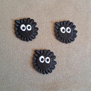 Patch Ruß, Bügelbild Rußmännchen, Anime zum aufbügeln, süße Geschenkidee, Flicken, DIY
