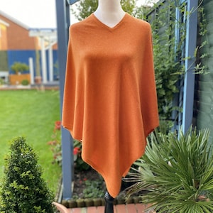 Handmade Wool Poncho: Soft V-Neck Warp, Nepal