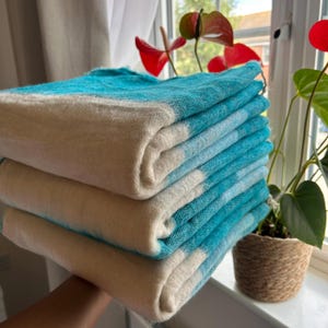 Hand-Loomed Yak Wool Throw Blanket: Cozy Travel Wrap