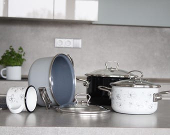 Set of PREMIUM enamel cookware cooking pots made of metal with lid and mug / enamel cup