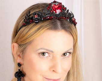 Gothic crown Black headband and tassel earrings Bridal headpiece Wedding diadem Tiara red and black Queen crown tiara Wedding dark cosplay