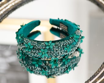 Parure fascinantes boucles d'oreilles et bracelet avec cristal émeraude Bandeau vert Bibi de mariage Bibi pour invitée de mariage Bandeau de cérémonie vert