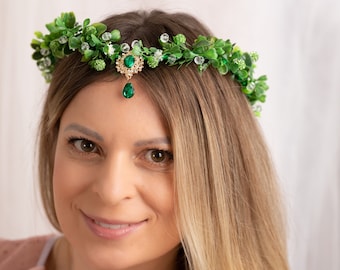 Christmas elf wreath Green woodland crown Bridal circlet woodland Winter crown for women Bridal hair crown Fairy circlet Wedding elf crown