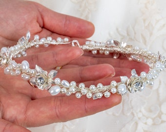 Set Pendientes y pulsera de vid de pelo nupcial de perlas florales con perla Delicada corona de tocado nupcial Accesorios de boda de plata Joyería novia