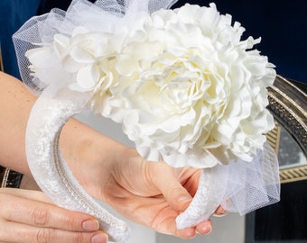 Parure coiffe de mariée, boucles d'oreilles à fleurs et bracelet en cristal Grand bandeau de mariage Bandeau halo Bijou moderne Grand fascinateur blanc ivoire