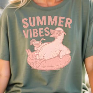 Summer Vibes Goose - Druckbares transparentes PNG-Design für T-Shirts, Sublimation, kommerzielle Nutzung, digitaler Download Print on Demand-Projekte