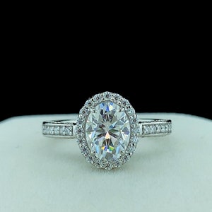 1.5 Carat Oval Cut Lab Grown Diamond Engagement Ring, Halo Diamond Ring, 14k Solid White Gold Wedding Ring, Anniversary Ring, Gift Ring