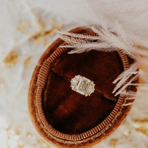2.5CT Emerald Cut Moissanite Engagement Ring, 14k Solid Gold Wedding Ring, Unique Style Side Stone Ring, Perfect Anniversary Gift For Her