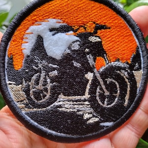 Naszywka do prasowania z motywem motocyklistów, odznaka, haft DIY, aplikacja haftowana – Nalla&#39;sDesigns