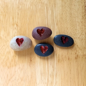 Red Sparkle Heart Pebble: Hand Carved Love Stone Gift