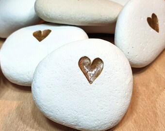 Hand Carved Love Pebble Mother&#39;s Day Hearts Gift Mother&#39;s Day Thoughtful Gift Wedding Anniversary Gift Hand Carved Lovers Gift