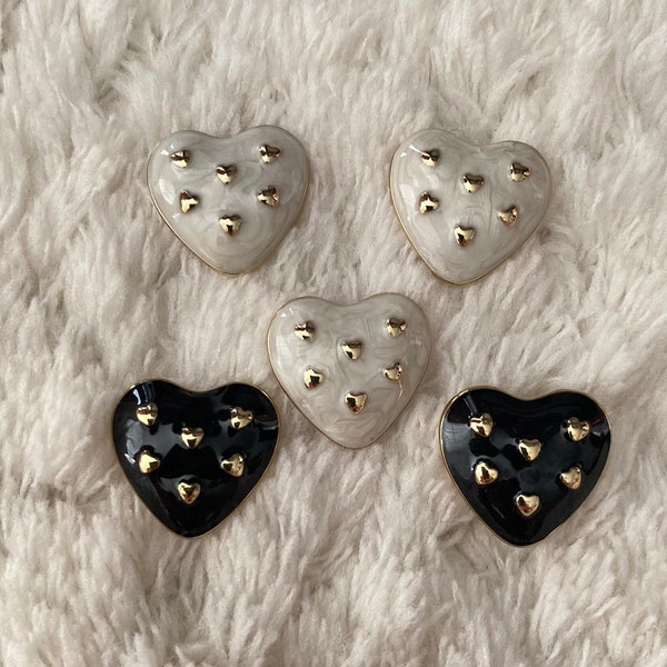 18mm Women White Black Zinc Alloy Metal Cute Heart Shank Sewing Buttons, Elegant Blouse Button, Sewing Supply DIY Clothing Project Accessory