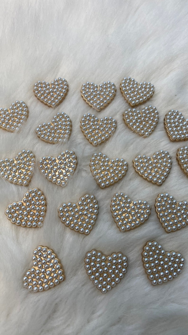 25mm Women Elegant White Pearls Gold Heart Alloy Shank Sewing Buttons ...