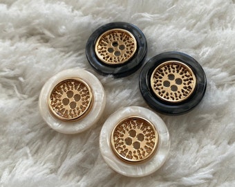Lot De 10 Boutons Ronds Plats En Résine Noire Avec Dorure - 4 Trous - Diamètre 25 Mm - Pour Couture Et Loisirs Créatifs