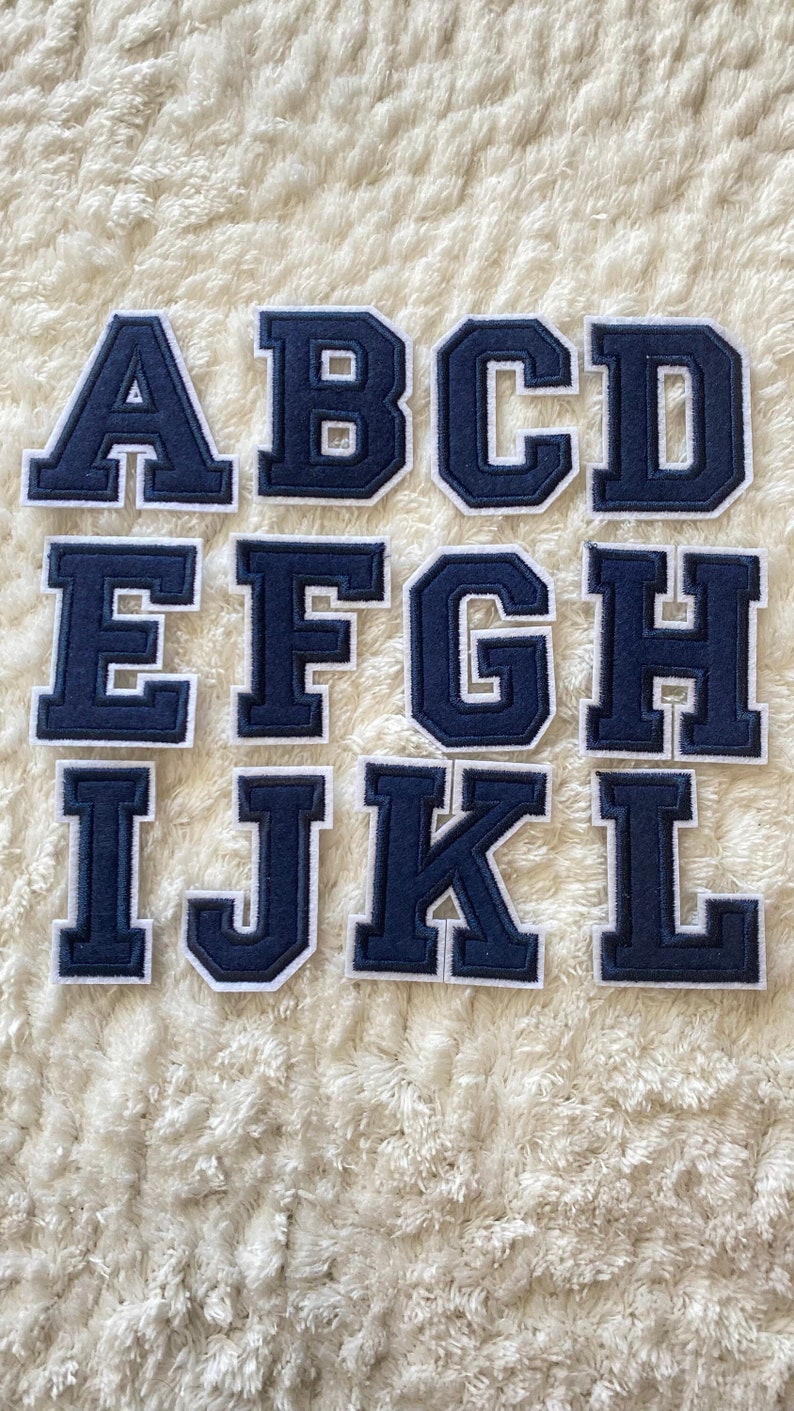 Blauer A-Z-Aufnäher zum Aufbügeln mit Stickerei, Buchstaben für Jacke, Kleidung, Aufnäher für coole Mütze, Kleidungszubehör, DIY-Unisex-Teenager-Aufnäher zum Aufbügeln, DIY-Projekt Bild 1