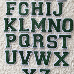 Parches de chenilla de 8 cm para planchar con el alfabeto verde Kelly de la A a la Z para mujer, accesorios de ropa para hombres, niños y adolescentes, decoración de chaquetas, suministros de costura y manualidades.