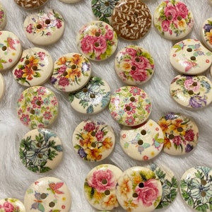10 bottoni rotondi in legno da donna con 2 fori, motivo a fiori misti, per camicette, accessori colorati per abbigliamento, articoli per cucito e artigianato, progetti fai da te per abbigliamento.